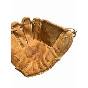 Vintage Rawlings XFCB17  Wingtip Fastback 11” Baseball Glove LHT